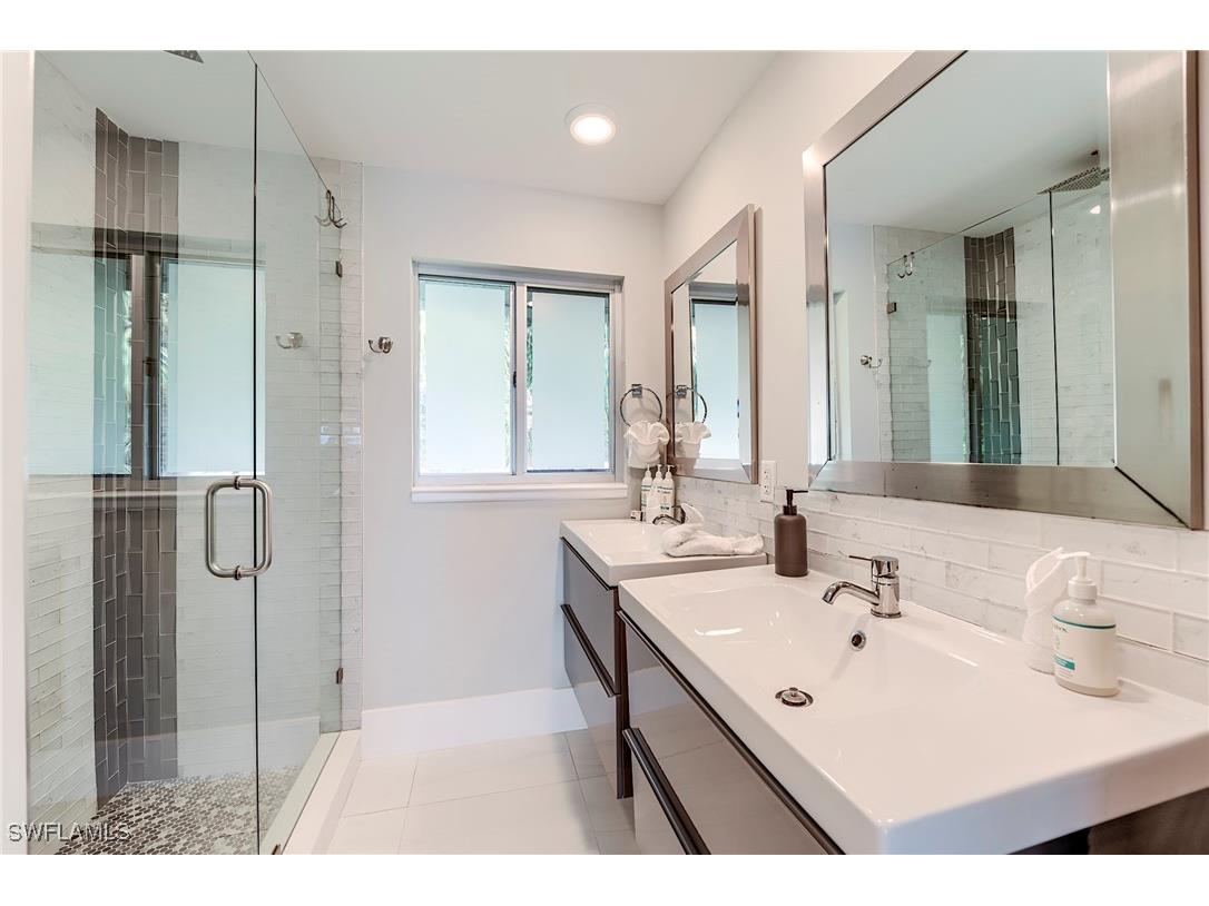 145 Capri Boulevard Naples FL 34113 225071539 image8