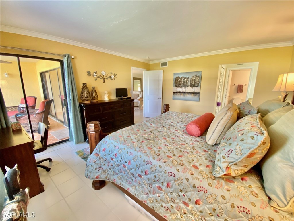 145 Cypress Way E #A Naples FL 34110 225047695 image13