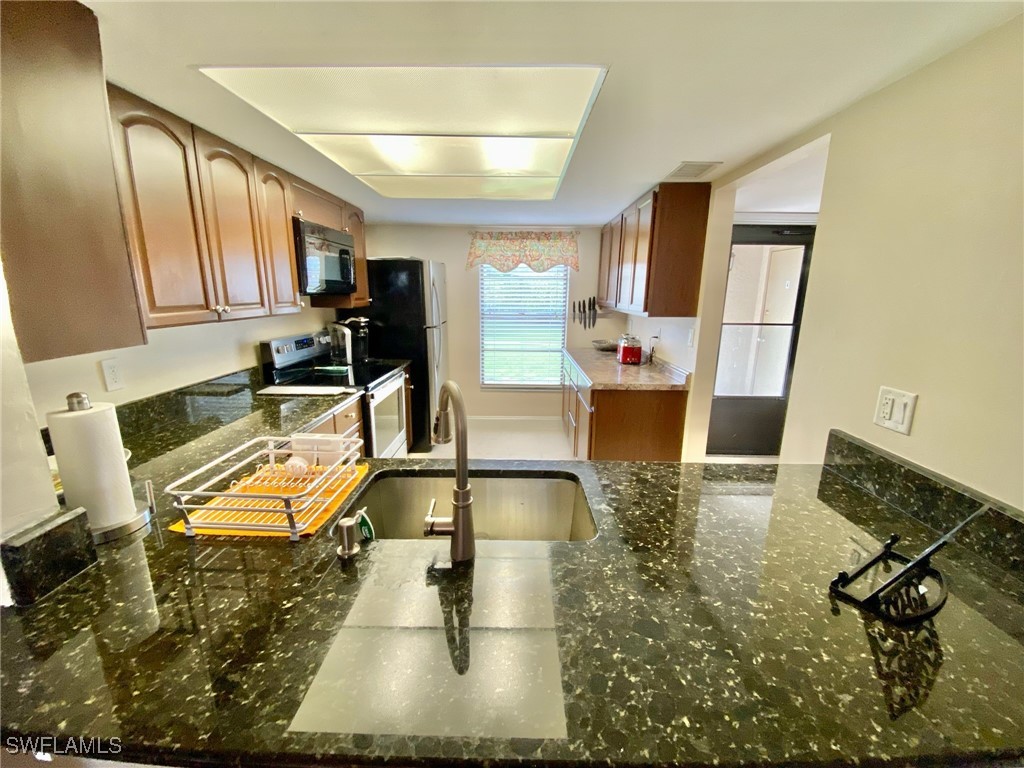 145 Cypress Way E #A Naples FL 34110 225047695 image20