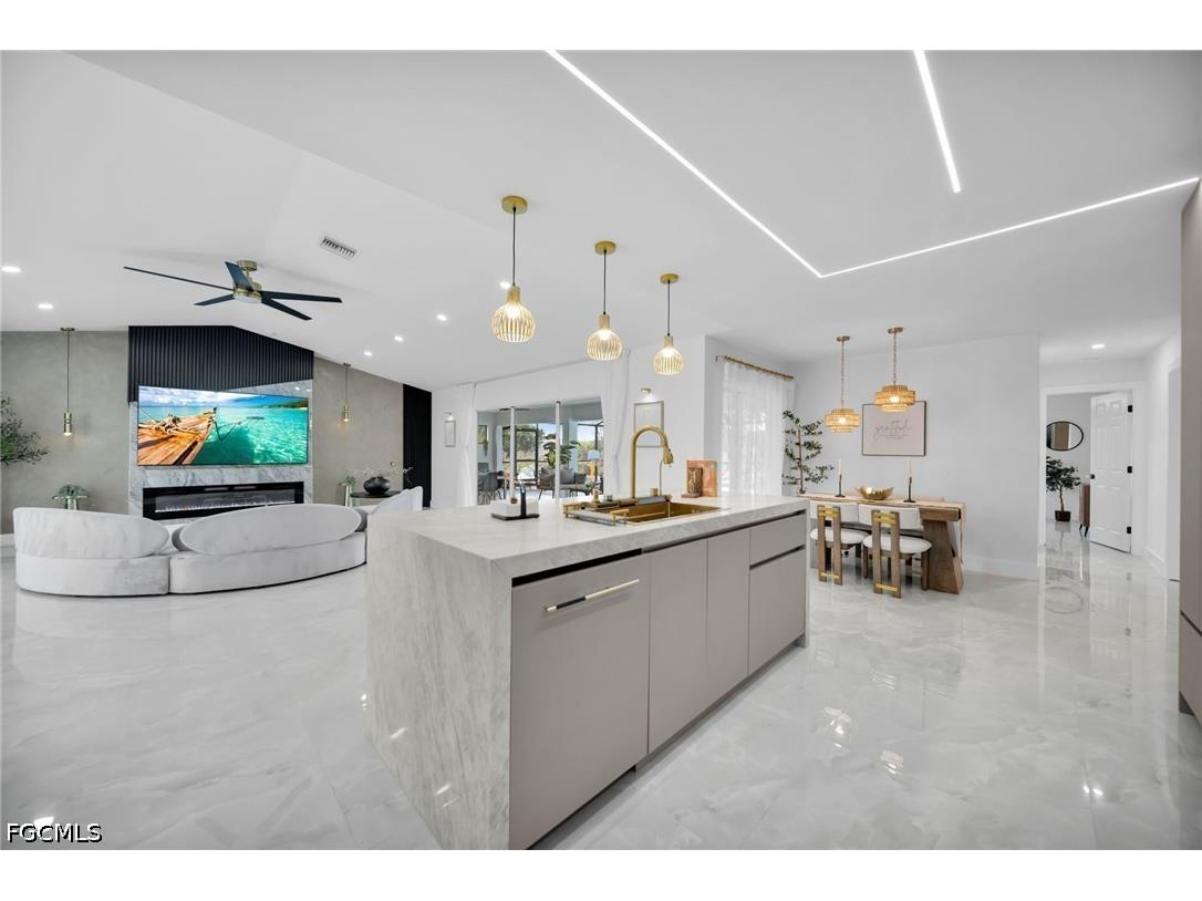 145 SE 17th Street Cape Coral FL 33990 2026015598 image17