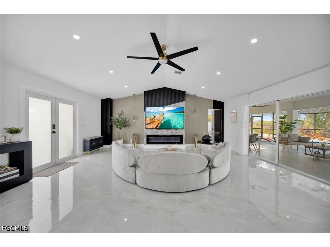 145 SE 17th Street Cape Coral FL 33990 2026015598 image6