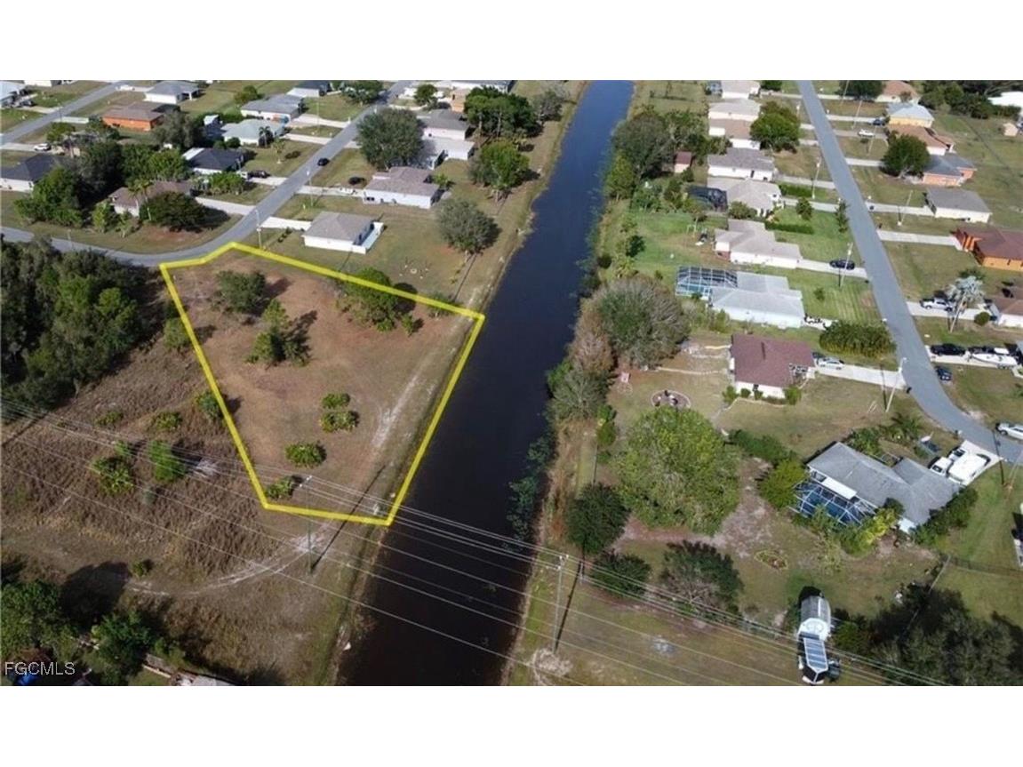 145 Zenith Circle Fort Myers FL 33913 2026003446 image1