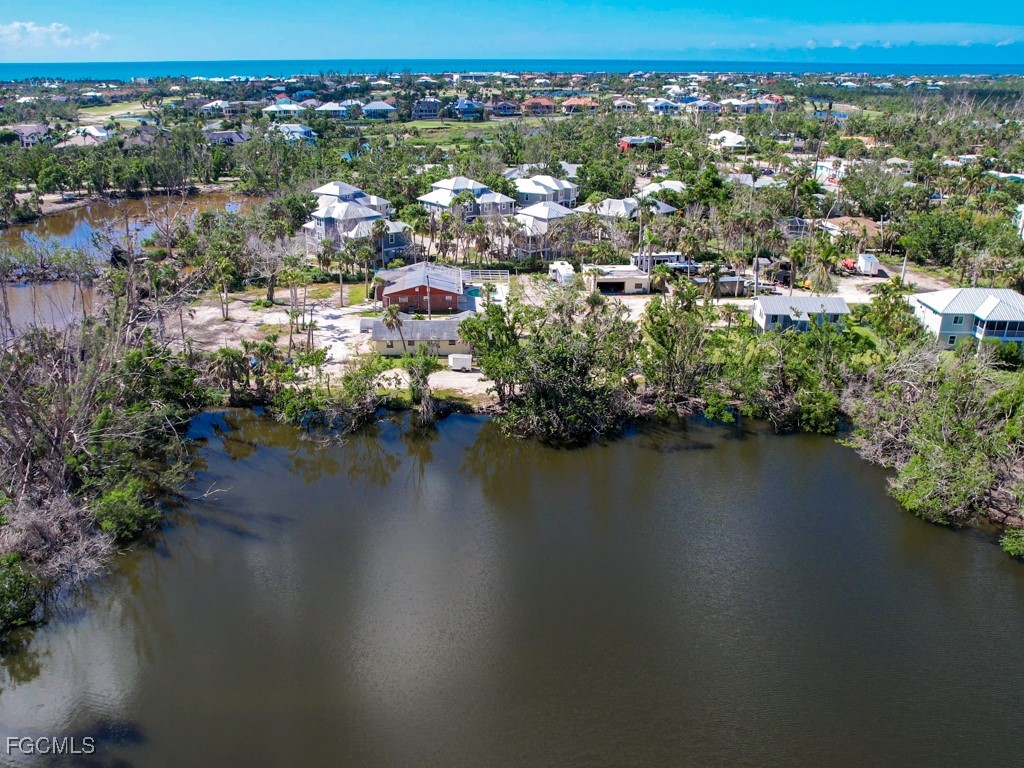 1450-1460 Court Place Sanibel FL 33957 2025013186 image2