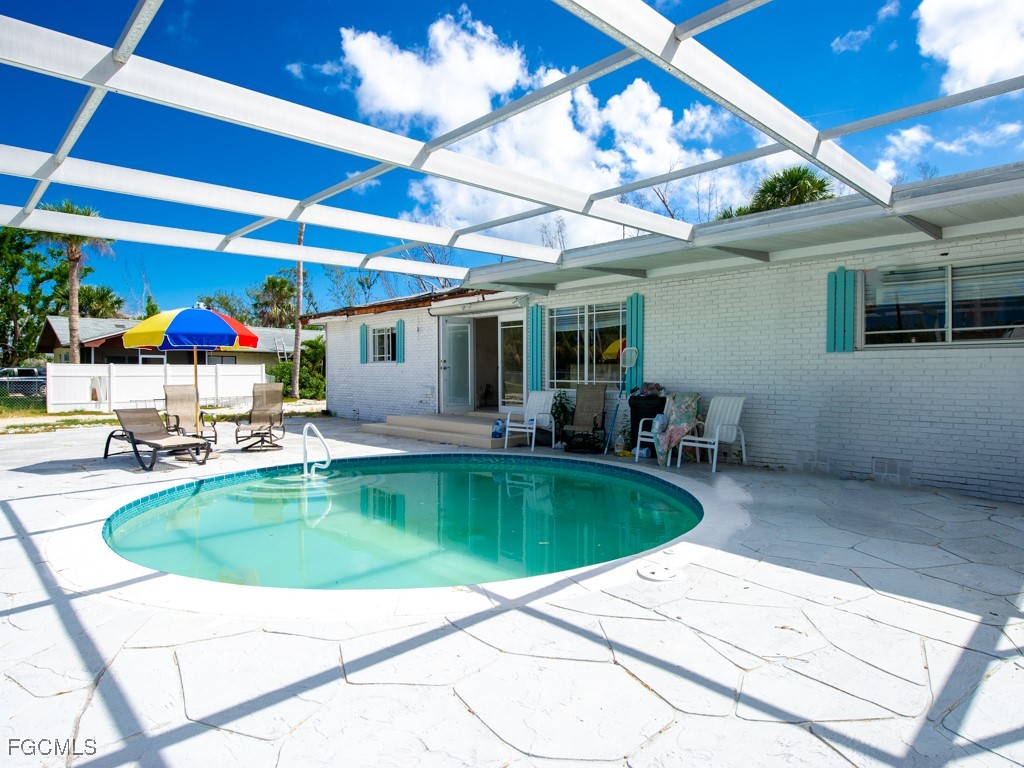 1450-1460 Court Place Sanibel FL 33957 2025013186 image9