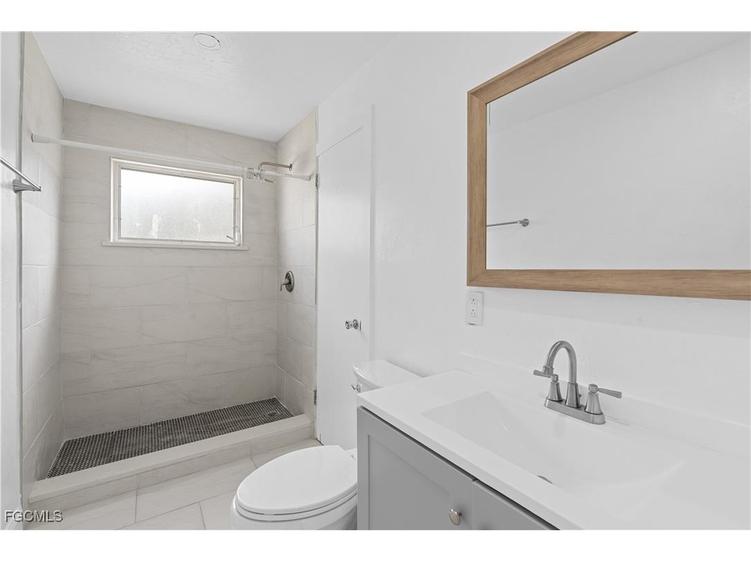 1450 Charles Road Fort Myers FL 33919 2025017679 image14