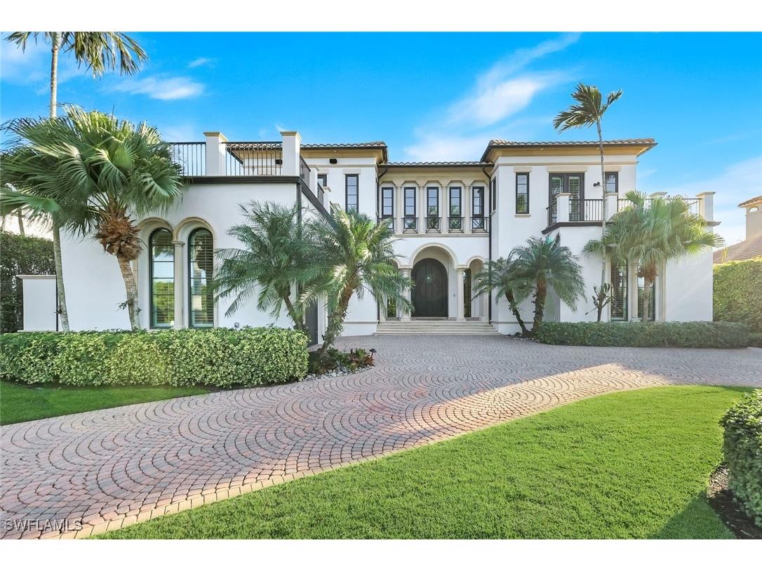 1450 Gulfstar Drive S Naples FL 34112 225077785 image3