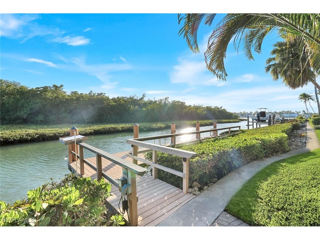 1450 Gulfstar Drive S Naples FL 34112 225077785 image47