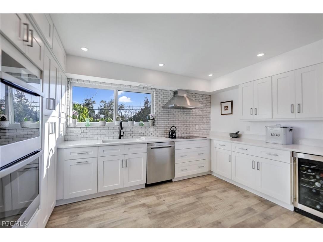 1450 Royal Poinciana Drive Sanibel FL 33957 2026006939 image18