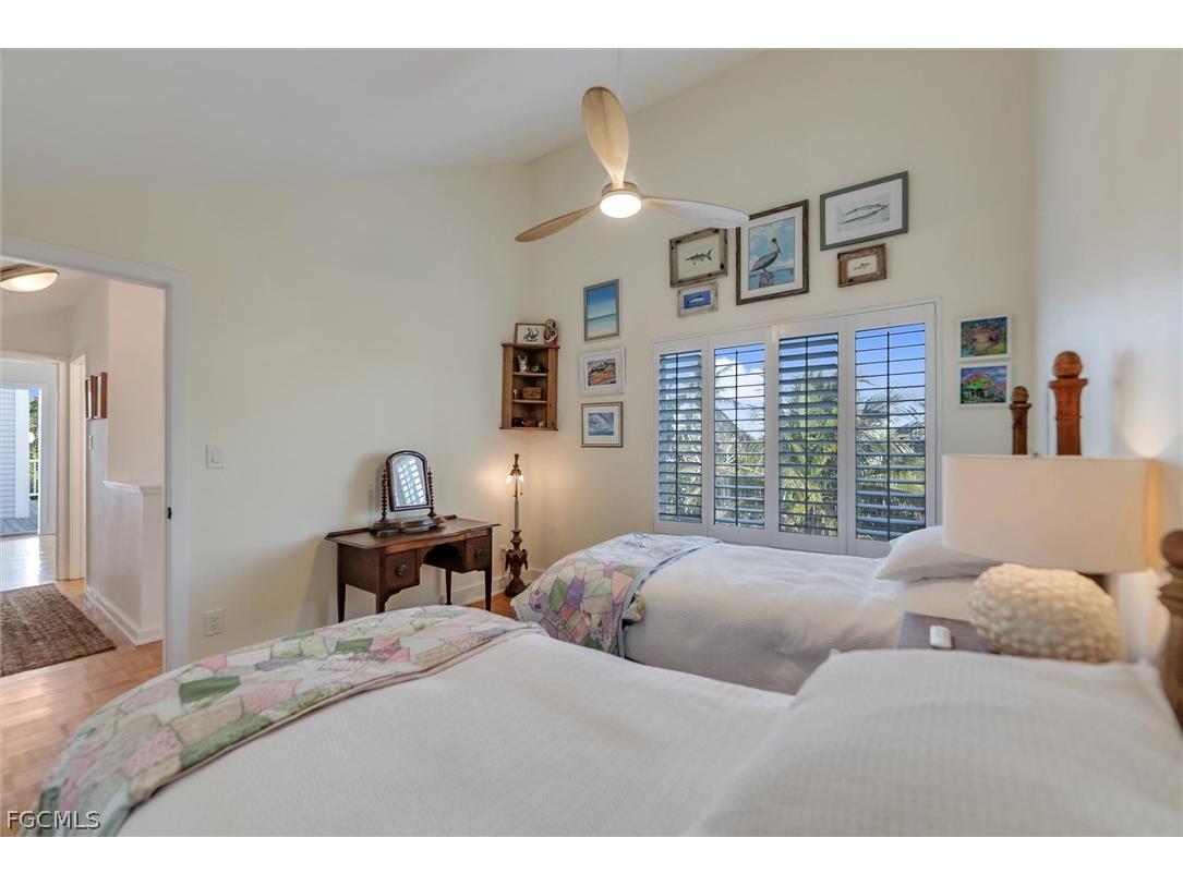 1450 Royal Poinciana Drive Sanibel FL 33957 2026006939 image32