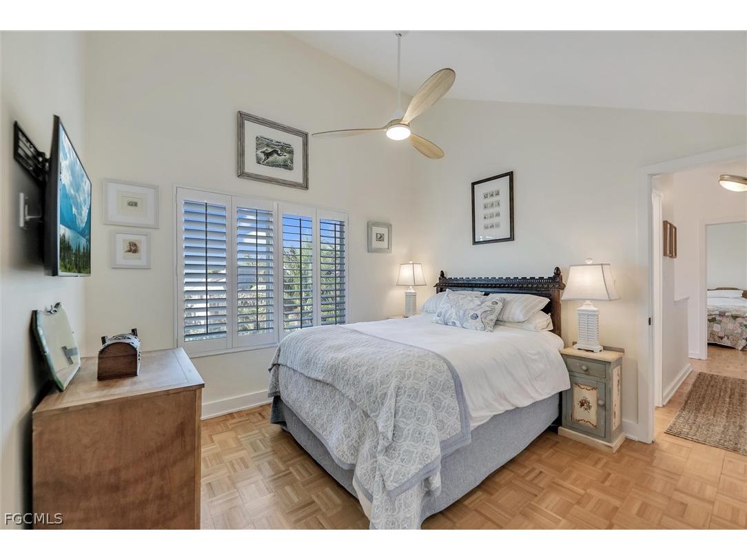 1450 Royal Poinciana Drive Sanibel FL 33957 2026006939 image34