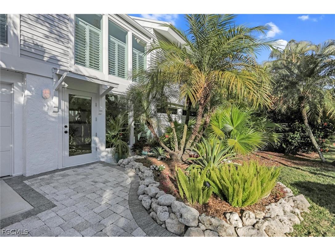 1450 Royal Poinciana Drive Sanibel FL 33957 2026006939 image5