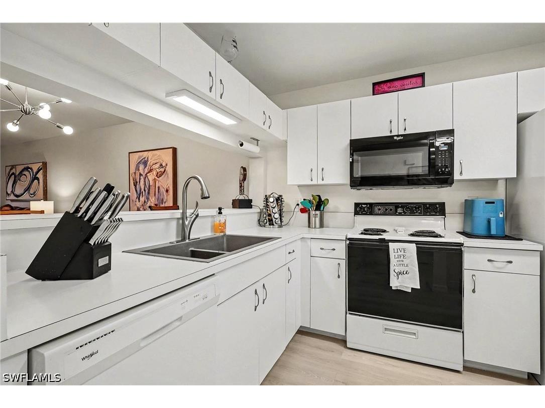 14501 Lakewood Trace Court #103 Fort Myers FL 33919 226014978 image6