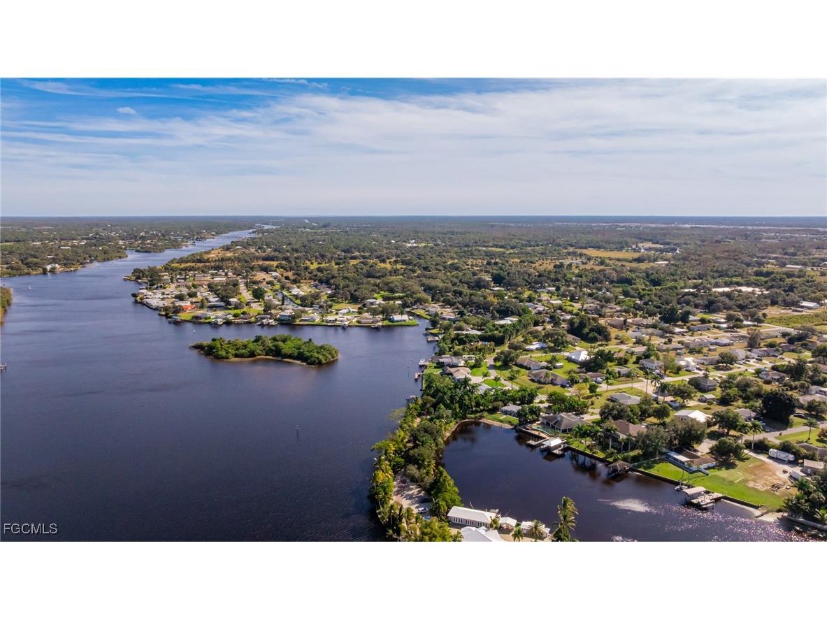 14502 Riverside Drive Fort Myers FL 33905 2025019963 image28