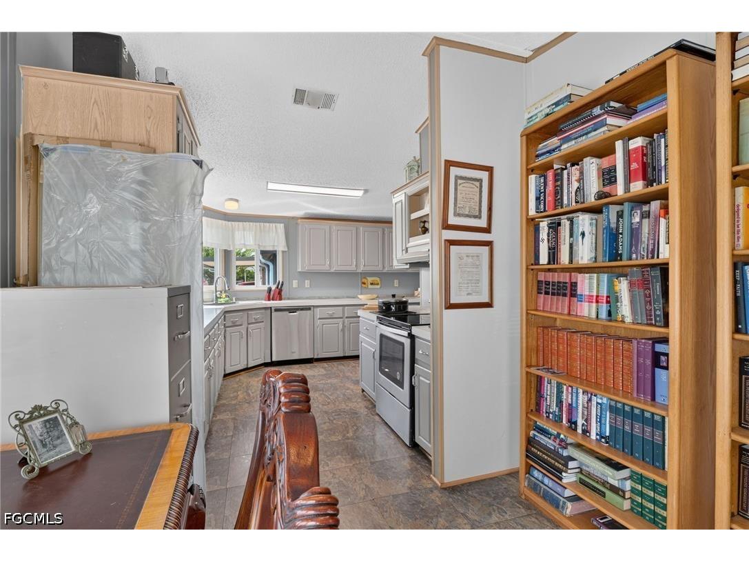 14505 Nathan Hale Lane #475 North Fort Myers FL 33917 2026027149 image17