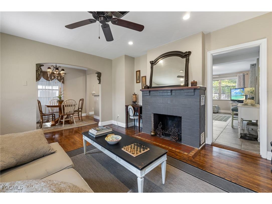 1451 Maravilla Avenue Fort Myers FL 33901 2025005179 image14