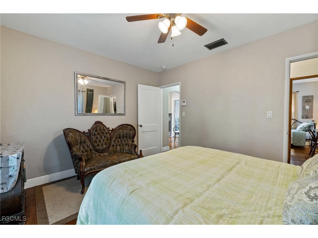 1451 Maravilla Avenue Fort Myers FL 33901 2025005179 image21
