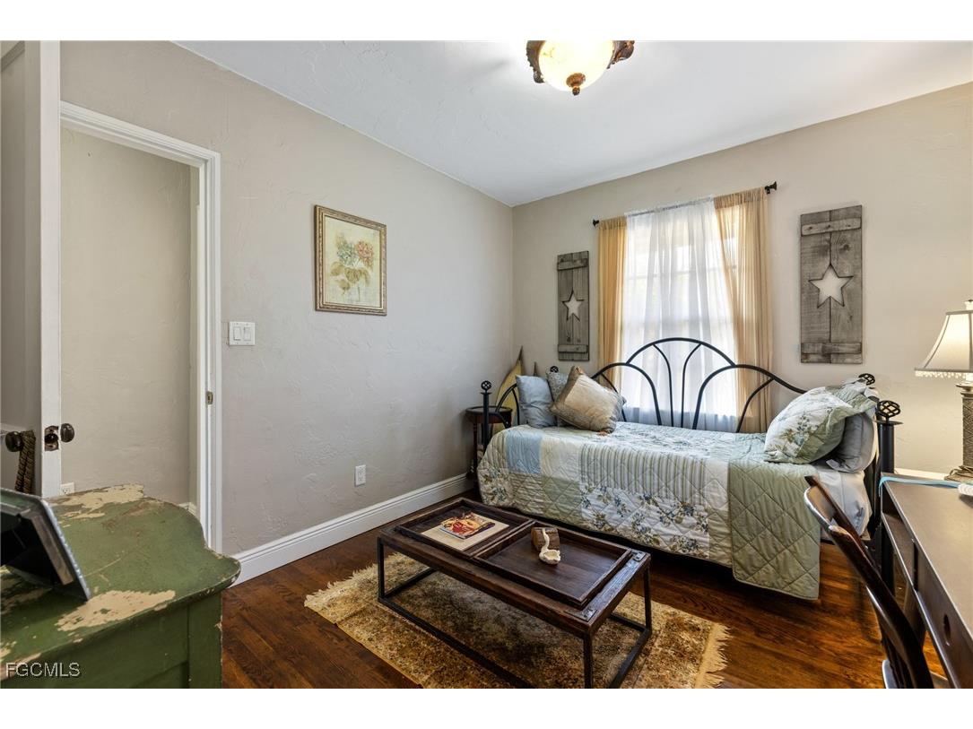 1451 Maravilla Avenue Fort Myers FL 33901 2025005179 image26