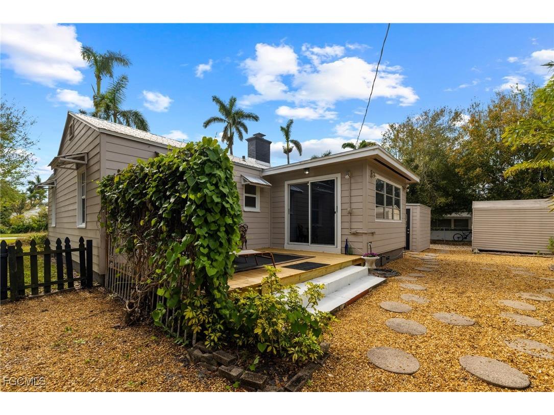 1451 Maravilla Avenue Fort Myers FL 33901 2025005179 image33