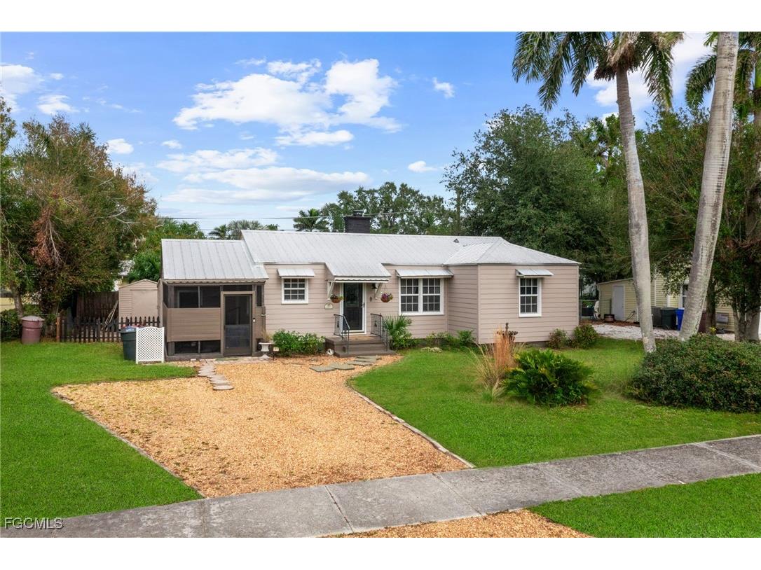 1451 Maravilla Avenue Fort Myers FL 33901 2025005179 image37