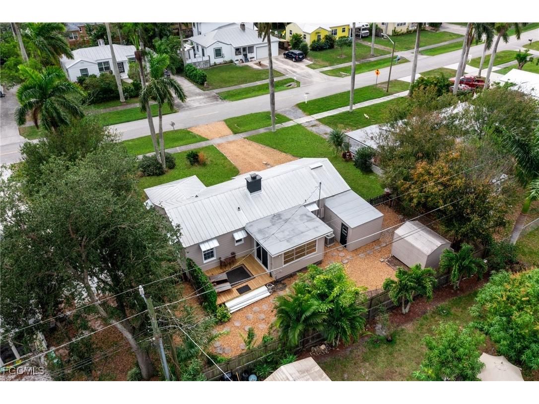 1451 Maravilla Avenue Fort Myers FL 33901 2025005179 image40