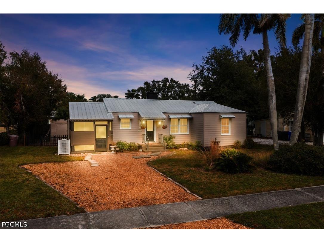 1451 Maravilla Avenue Fort Myers FL 33901 2026017508 image1