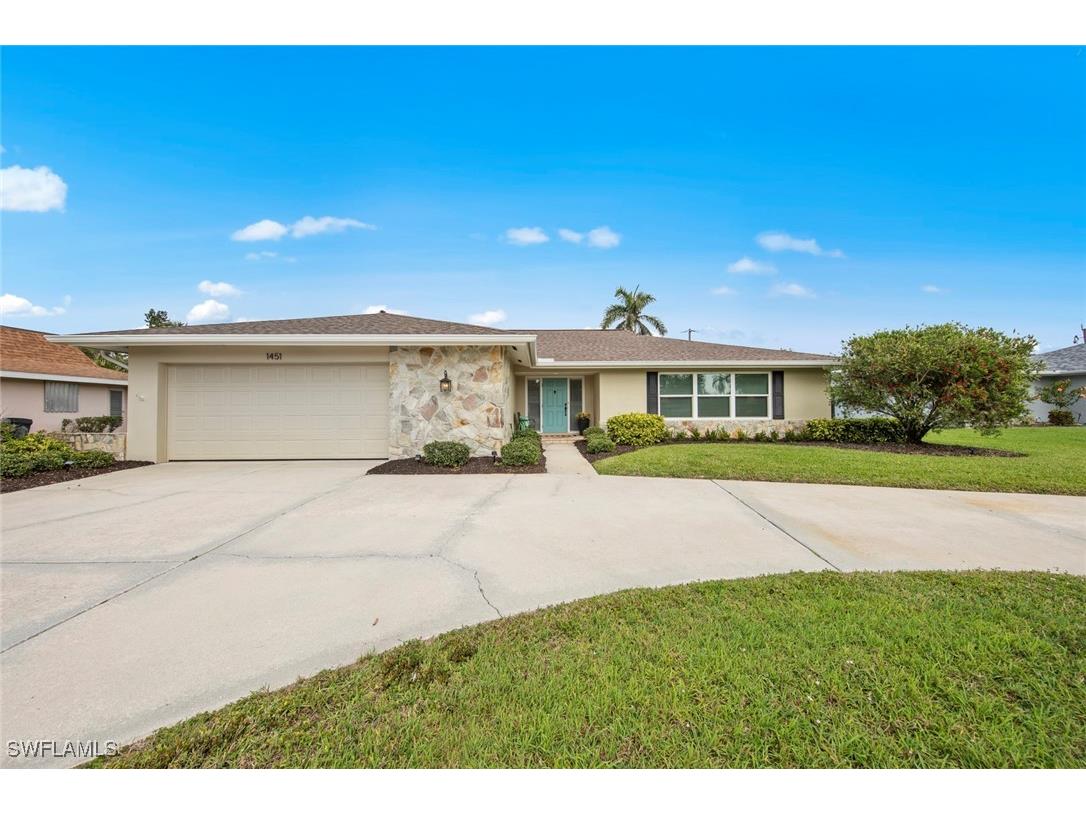 1451 Tanglewood Parkway Fort Myers FL 33919 225019453 image1