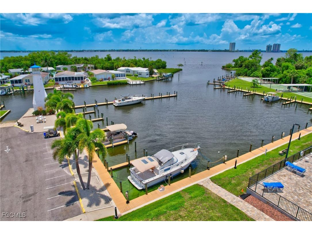 14510 Paul Revere Loop North Fort Myers FL 33917 2025004942 image38