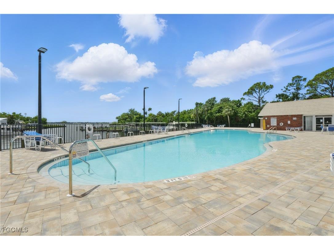 14510 Paul Revere Loop North Fort Myers FL 33917 2025004942 image39