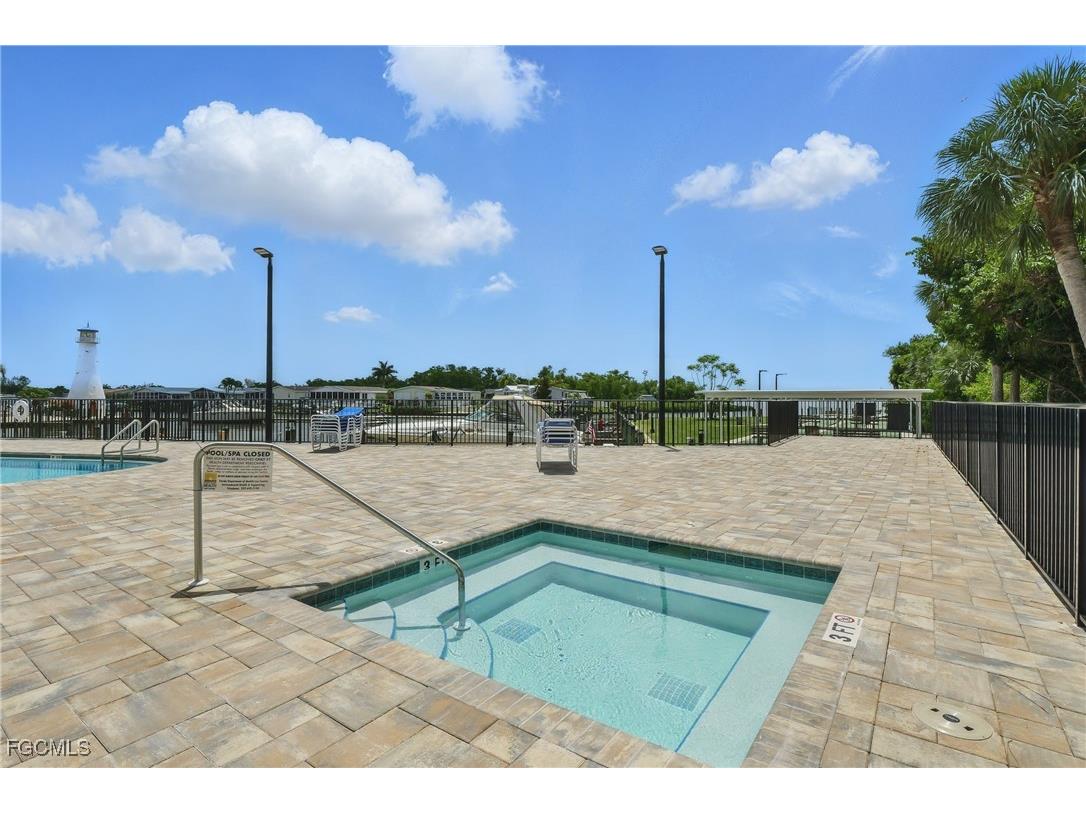 14510 Paul Revere Loop North Fort Myers FL 33917 2025004942 image40