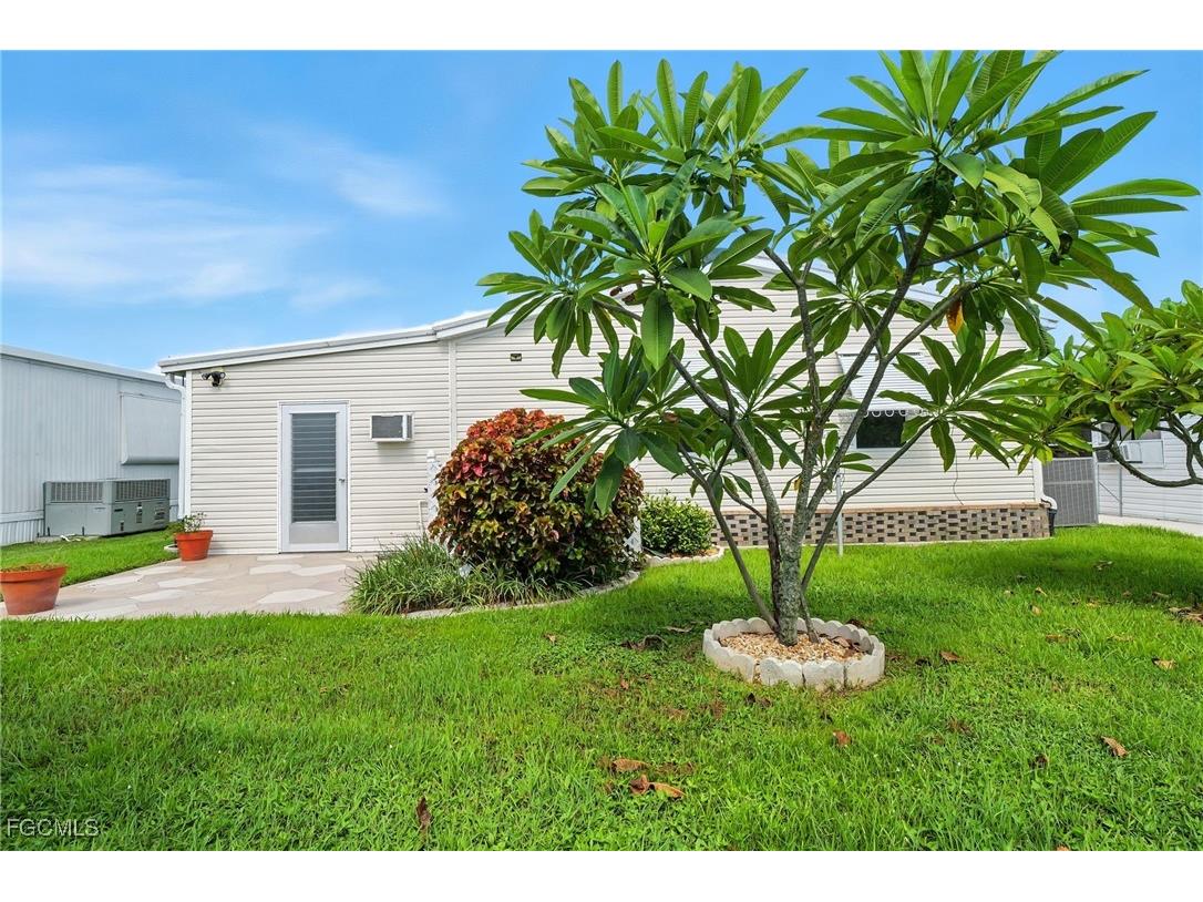 14510 Paul Revere Loop North Fort Myers FL 33917 2025004942 image6