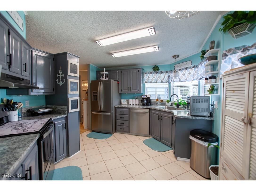 14513 Nathan Hale Lane North Fort Myers FL 33917 2025007586 image13