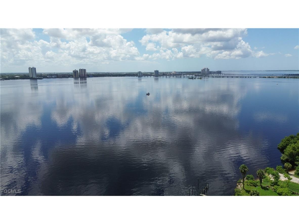 14513 Nathan Hale Lane North Fort Myers FL 33917 2025007586 image31