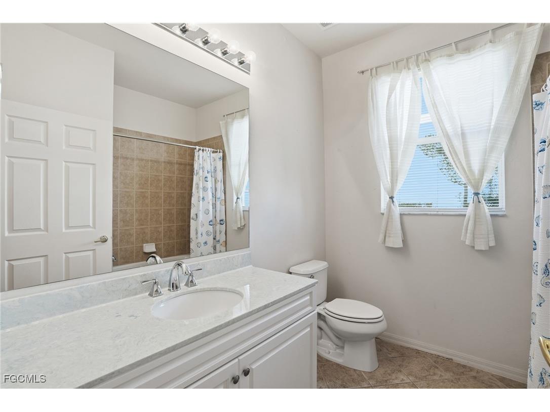 14518 Abaco Lakes Drive #104 Fort Myers FL 33908 2026004000 image24