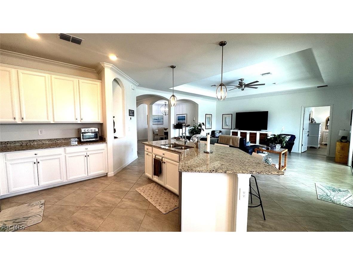 14519 Palamos Circle Fort Myers FL 33905 2026010590 image4