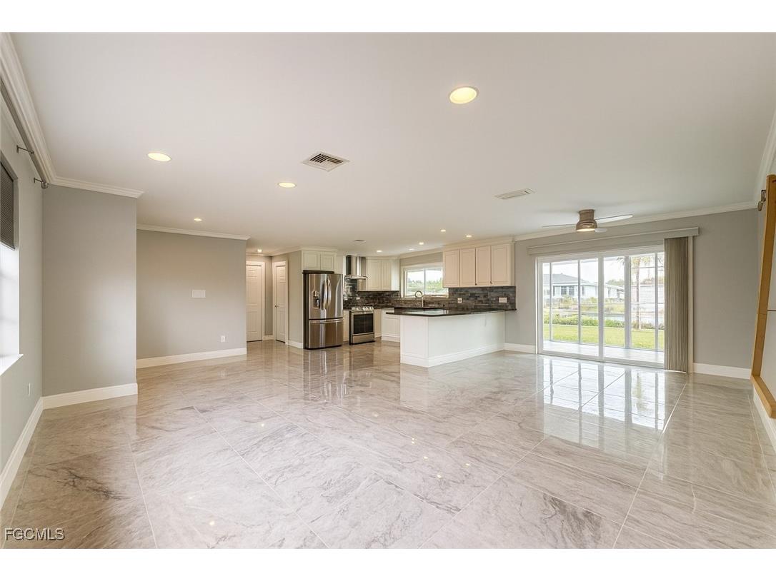 1452 SE 15th Terrace Cape Coral FL 33990 2025022977 image3