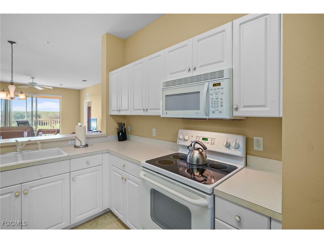 14521 Legends Boulevard N #404 Fort Myers FL 33912 2025018691 image3