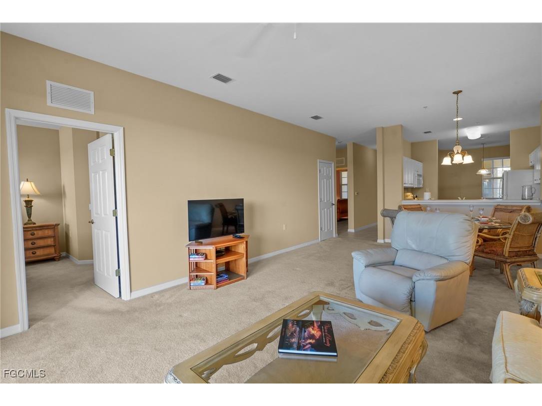 14521 Legends Boulevard N #404 Fort Myers FL 33912 2025018691 image8
