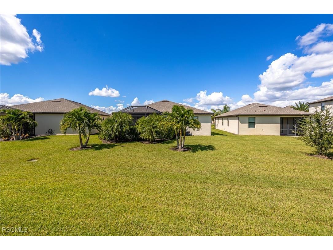 14522 Monrovia Lane Fort Myers FL 33905 2025012861 image4