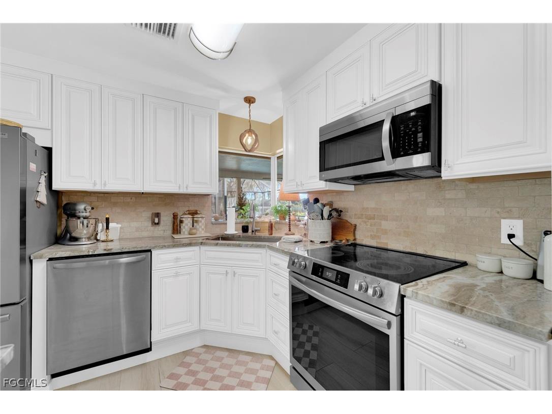 14526 Riverside Drive Fort Myers FL 33905 2026008342 image18