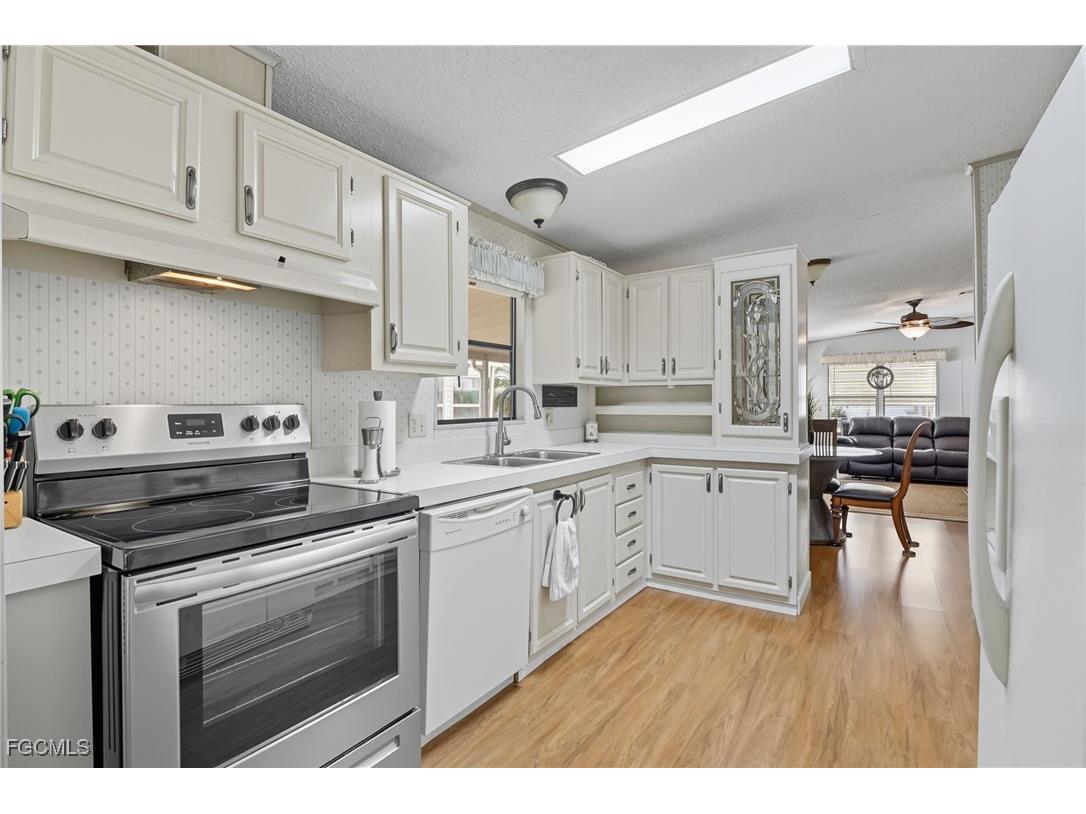 14527 Paul Revere Loop North Fort Myers FL 33917 2025013858 image14