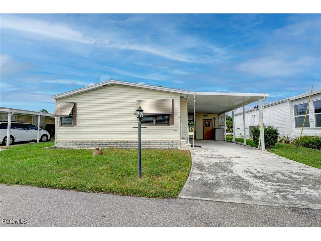 14527 Paul Revere Loop North Fort Myers FL 33917 2025013858 image2