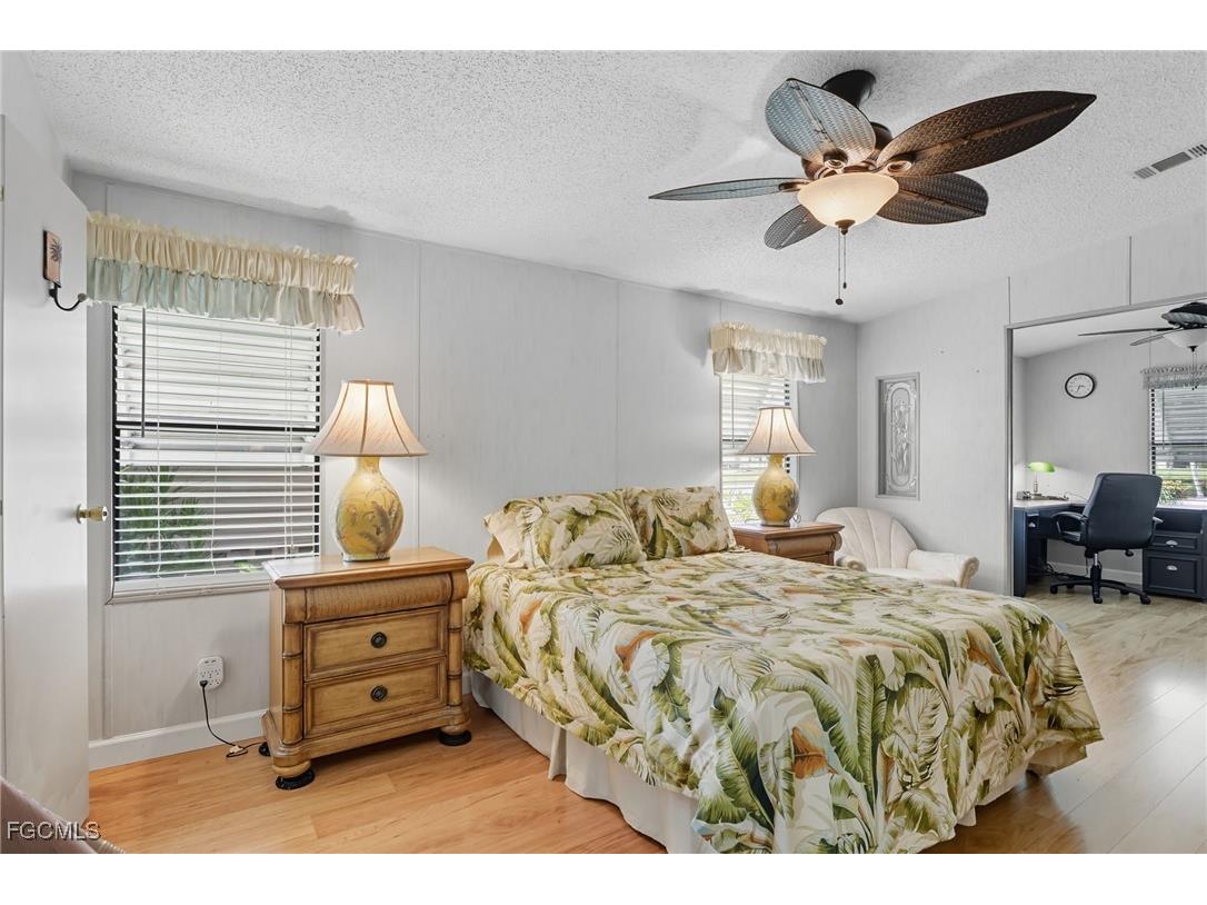 14527 Paul Revere Loop North Fort Myers FL 33917 2025013858 image21