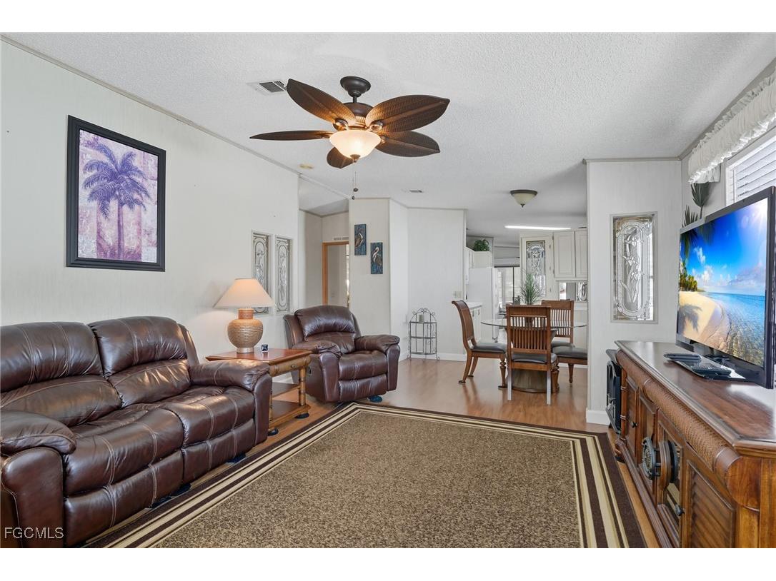 14527 Paul Revere Loop North Fort Myers FL 33917 2025013858 image7