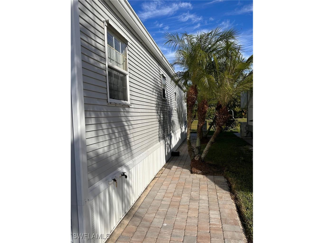 1453 Diamond Lake Circle Naples FL 34114 225080852 image21