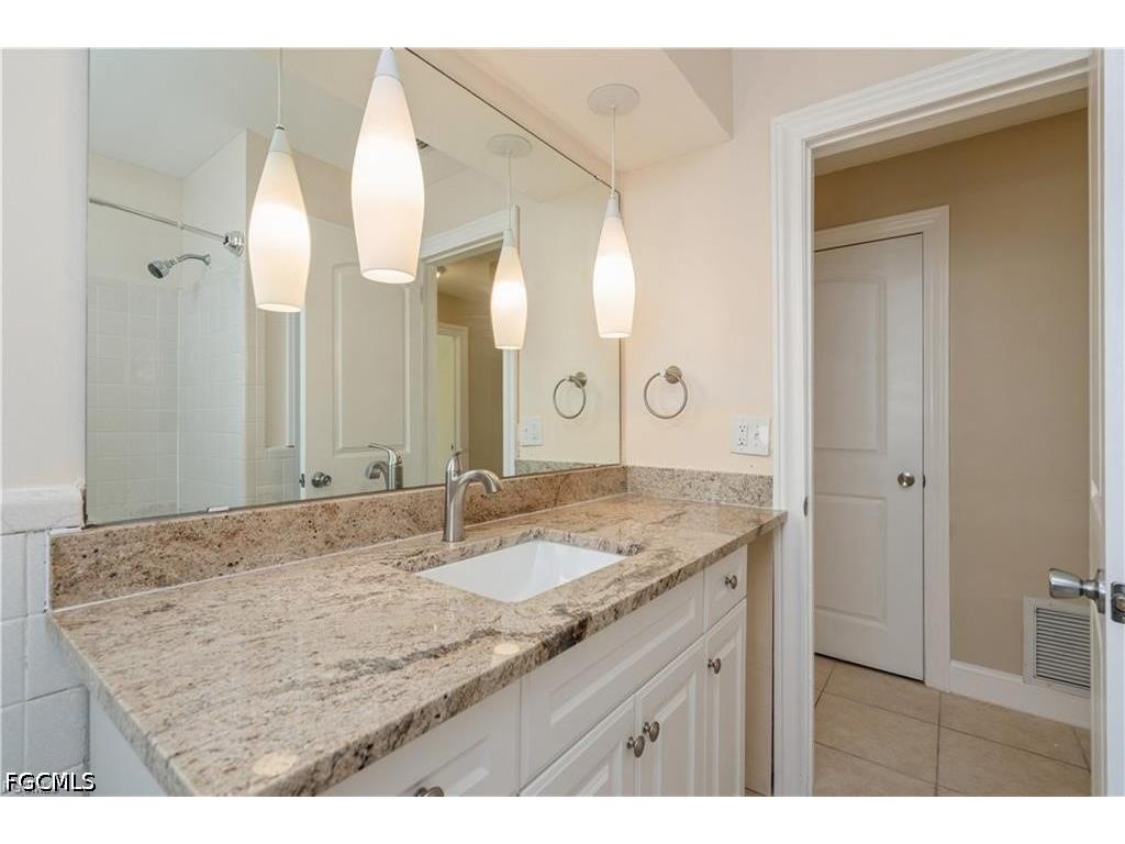 1453 Venetian Court Cape Coral FL 33904 2026020620 image9