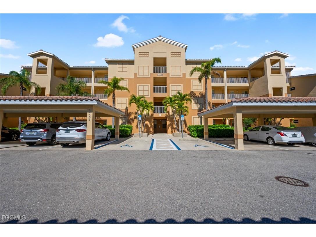 14531 Legends Boulevard N #305 Fort Myers FL 33912 2025023177 image1