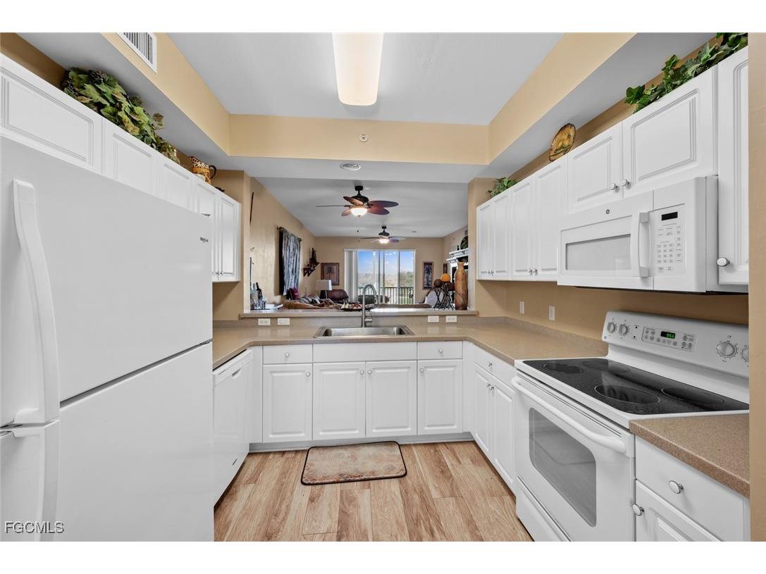 14531 Legends Boulevard N #305 Fort Myers FL 33912 2025023177 image13