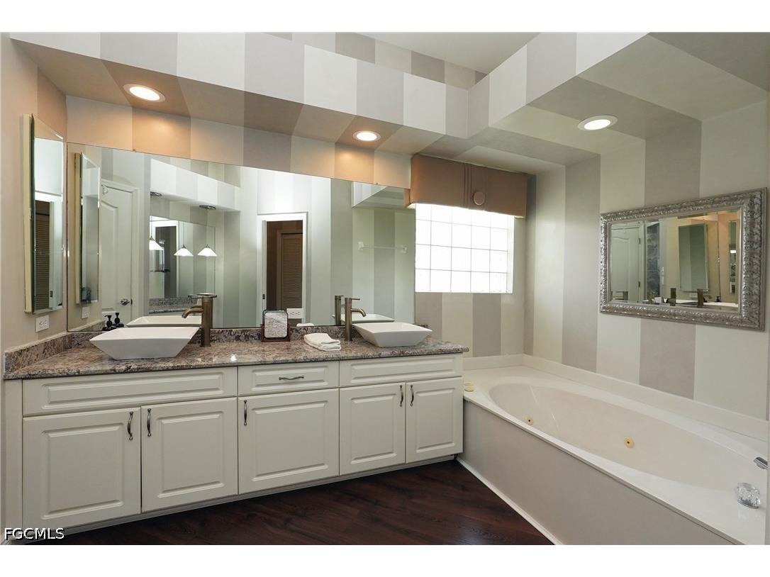 14531 Old Hickory Boulevard Fort Myers FL 33912 2026014557 image28