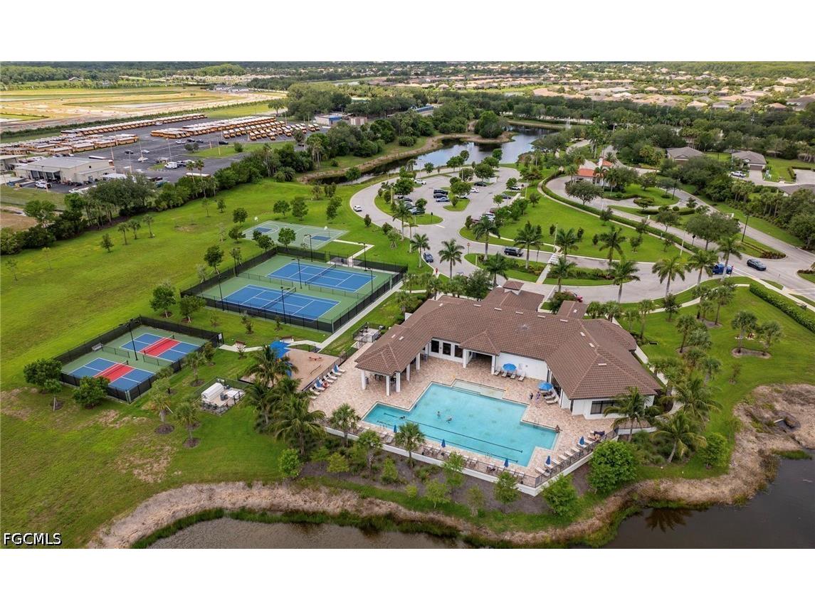 14534 Cantabria Drive Fort Myers FL 33905 2026028152 image3
