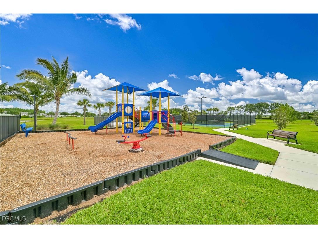 14535 Palamos Circle Fort Myers FL 33905 2025008872 image48